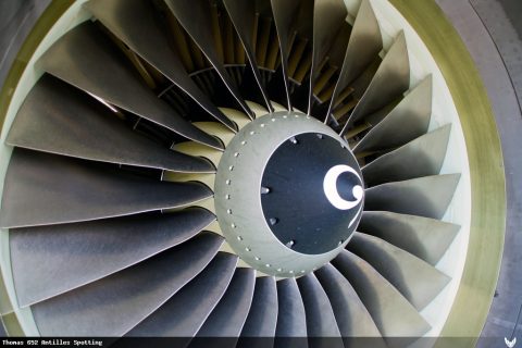 N734MA · Boeing 737-800 (2011)