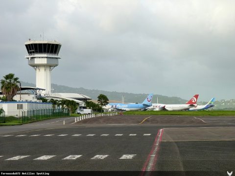 Aéroport · Tour de contrôle, Martinique – Aimé Césaire