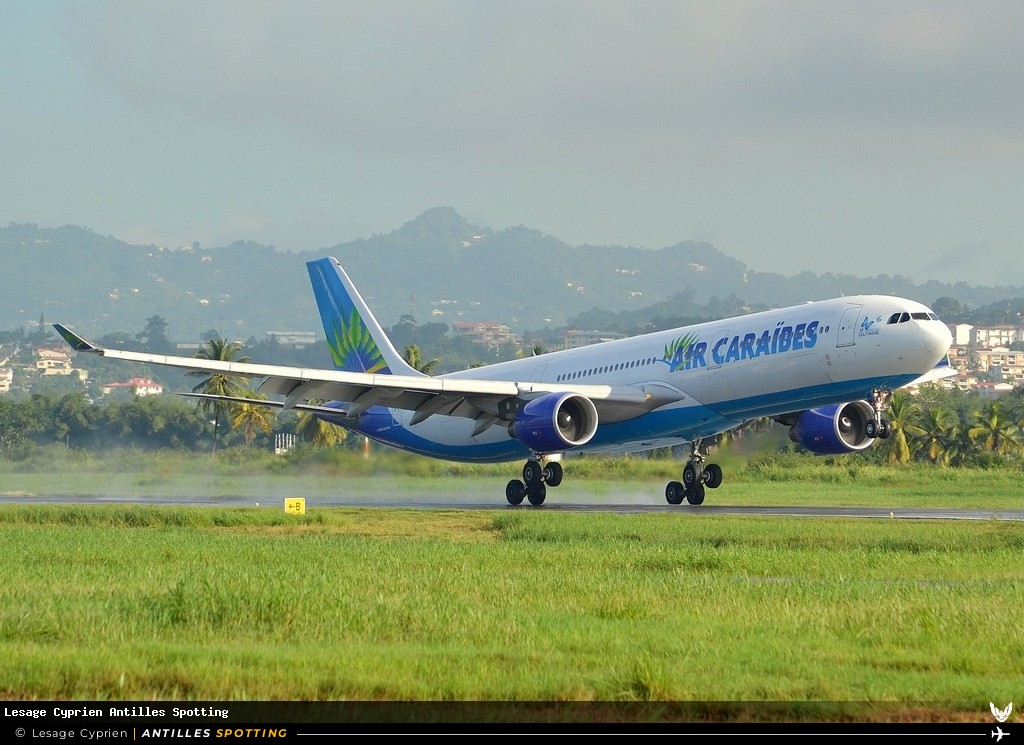 F-OONE · Airbus A330-300, Air Caraïbes, Martinique – Aimé Césaire