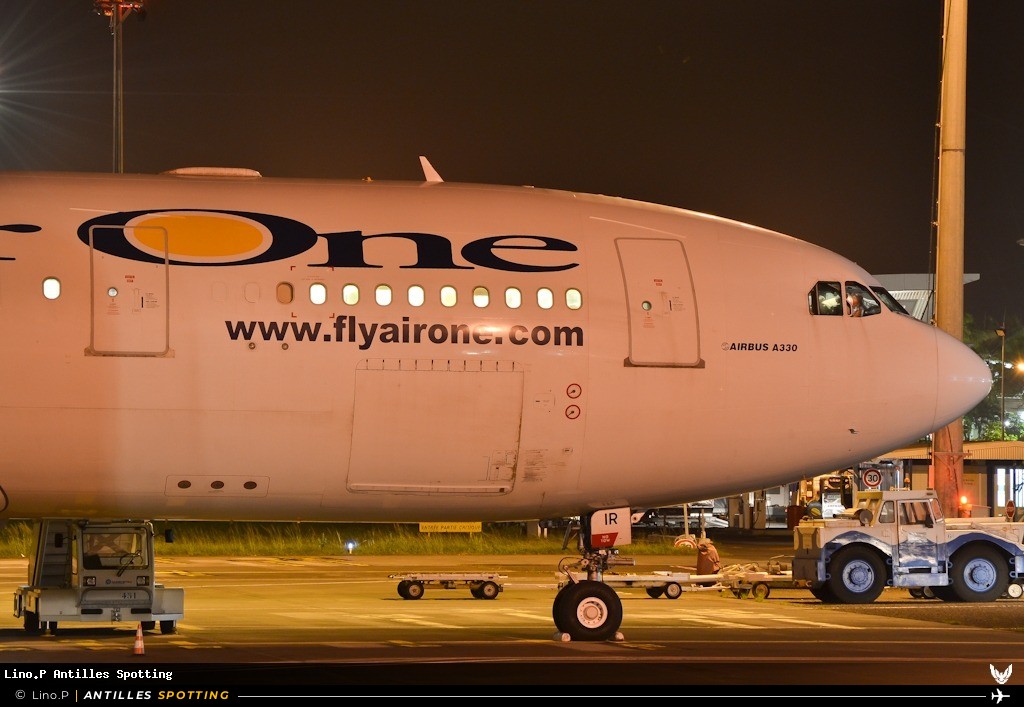 EI-DIR · Airbus A330-200, Air One, Pointe-à-Pitre – Maryse Condé