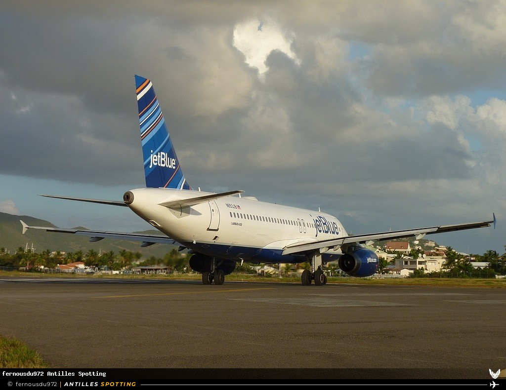 N653JB · Airbus A320, JetBlue, Sint Maarten – Princess Juliana