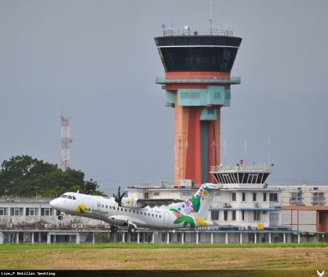 F-OIXH · ATR 42-500, Pointe-à-Pitre – Maryse Condé