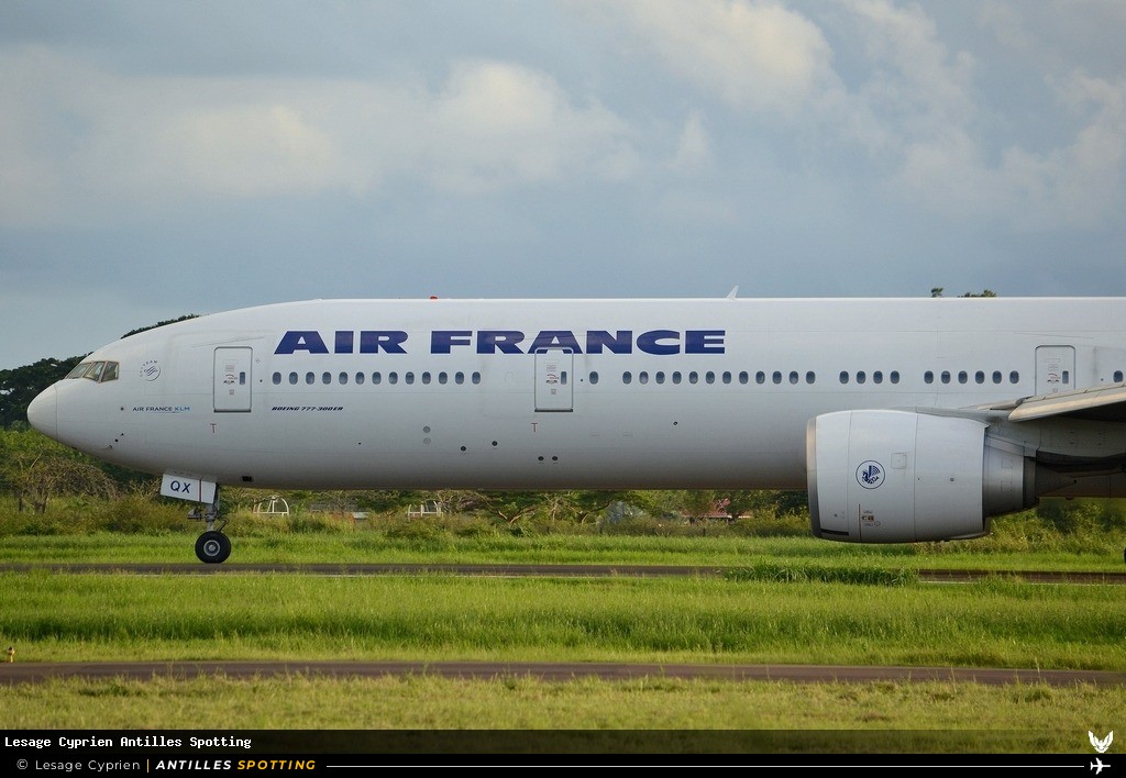 F-GSQX · Boeing 777-300ER, Air France, Martinique – Aimé Césaire