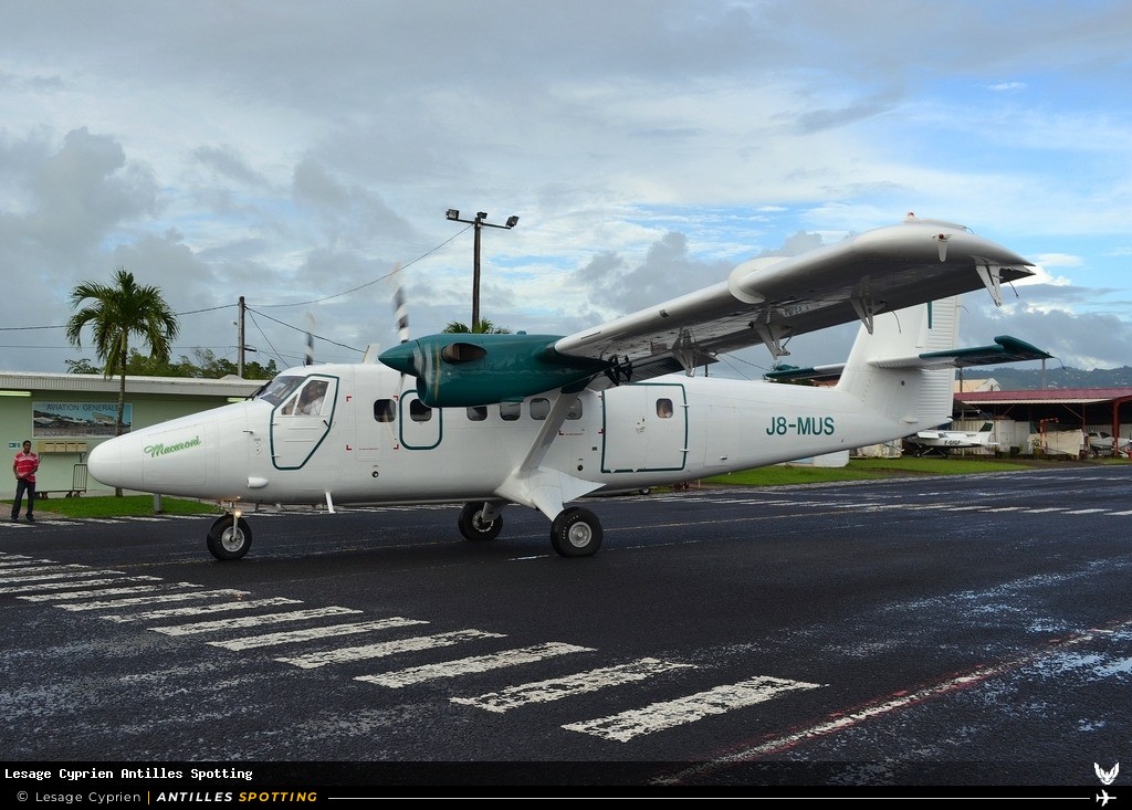 J8-MUS · De Havilland Canada DHC-6 Twin Otter, SVG Air, Martinique – Aimé Césaire