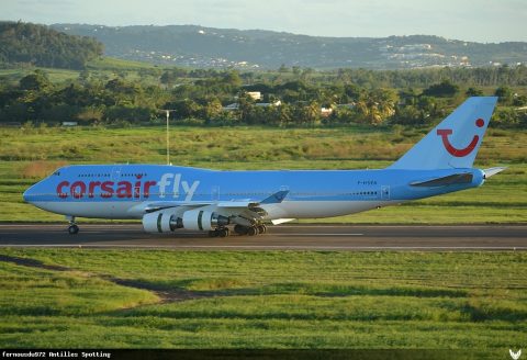 F-HSEA · Boeing 747-400, Martinique – Aimé Césaire