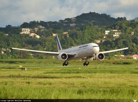 F-GSQX · Boeing 777-300ER, Martinique – Aimé Césaire