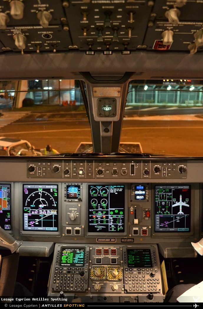 F-OSUD · Embraer E190, Air Caraïbes, Martinique – Aimé Césaire