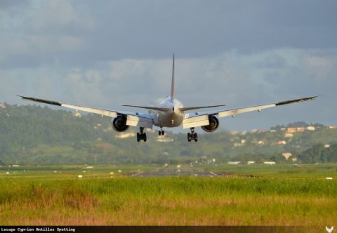 F-GSQS · Boeing 777-300ER, Martinique – Aimé Césaire
