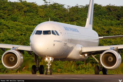 F-GKXQ · Airbus A320, Pointe-à-Pitre – Maryse Condé