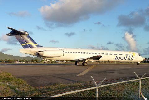 PJ-MDD · McDonnell Douglas MD-82 (2011)