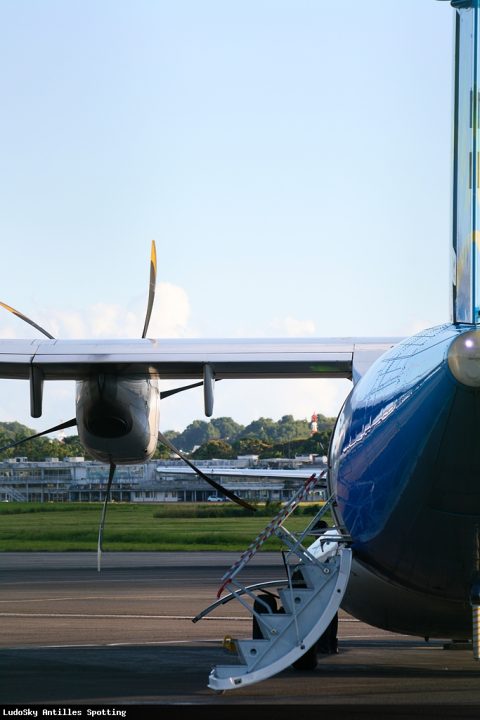 F-OIXL · ATR 72-500, Pointe-à-Pitre – Maryse Condé