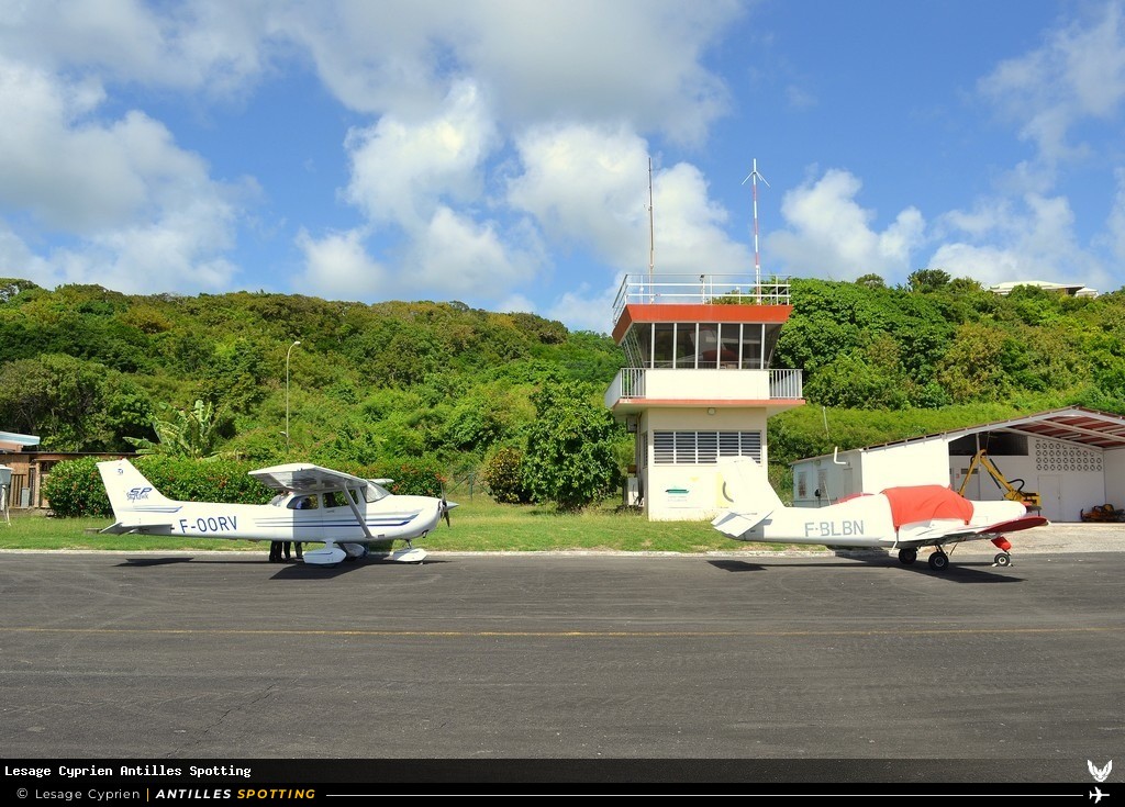 Aéroport · Terminal, TFFM - Marie-Galante, Marie-Galante