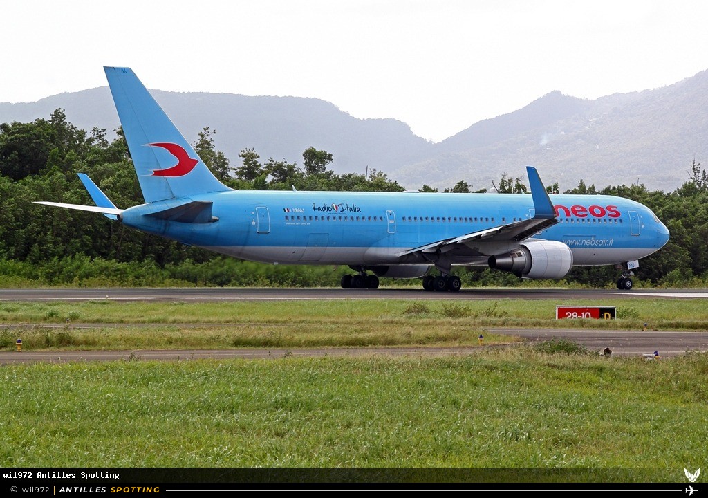 I-NDMJ · Boeing 767-300, Neos, Martinique – Aimé Césaire