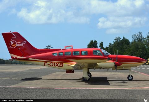 F-OIXB · Cessna 402 (2012)