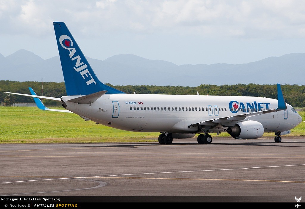 C-GDGQ · Boeing 737-800, CanJet, Pointe-à-Pitre – Maryse Condé