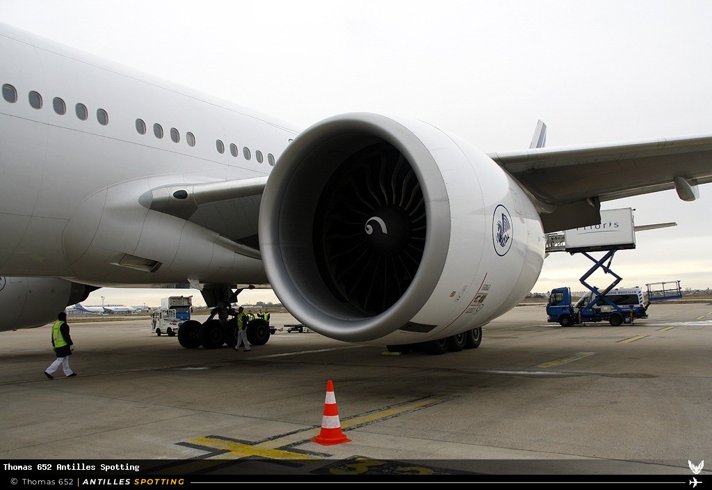 F-GSQS · Boeing 777-300ER, Air France, Paris-Orly
