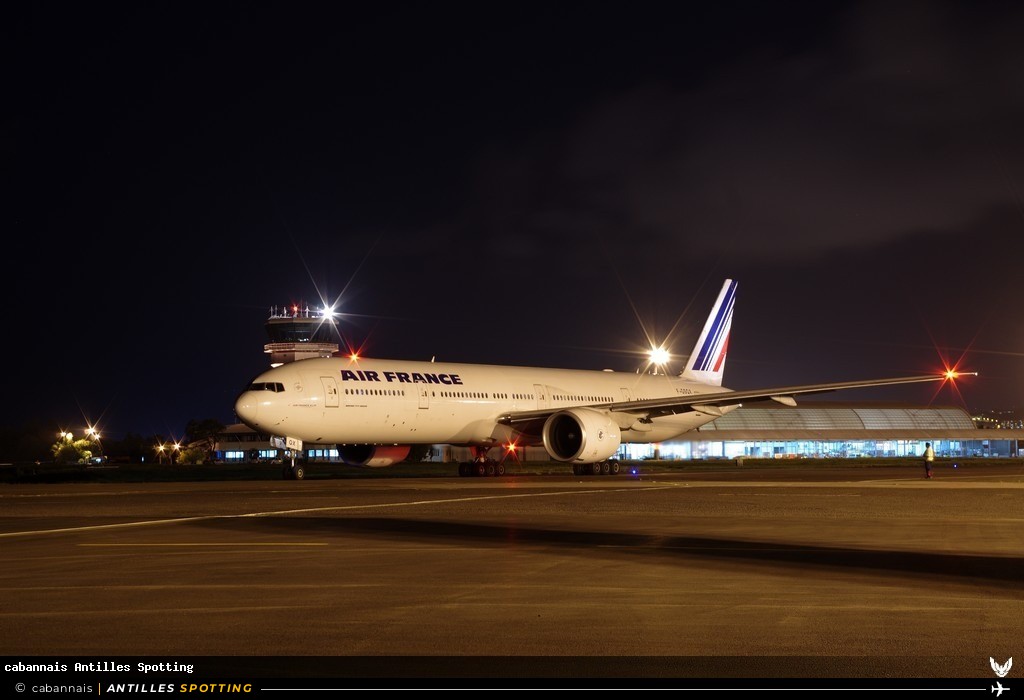 F-GSQX · Boeing 777-300ER, Air France, Martinique – Aimé Césaire