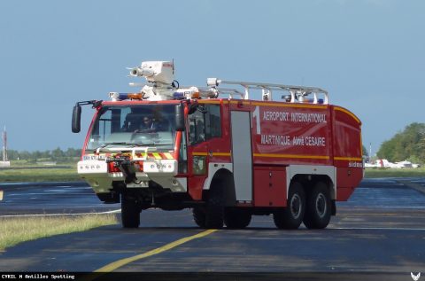 Aéroport · Véhicules, Martinique – Aimé Césaire