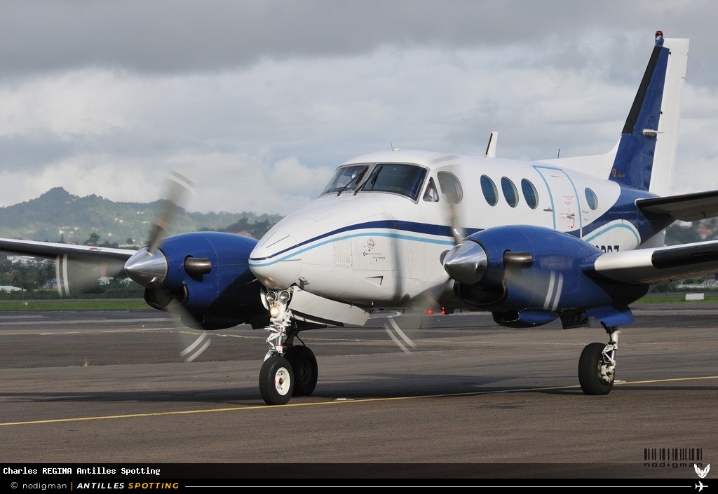 F-GBPZ · Beechcraft King Air 90, TC Air, Martinique – Aimé Césaire