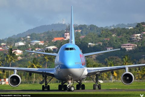 F-HSUN · Boeing 747-400, Martinique – Aimé Césaire