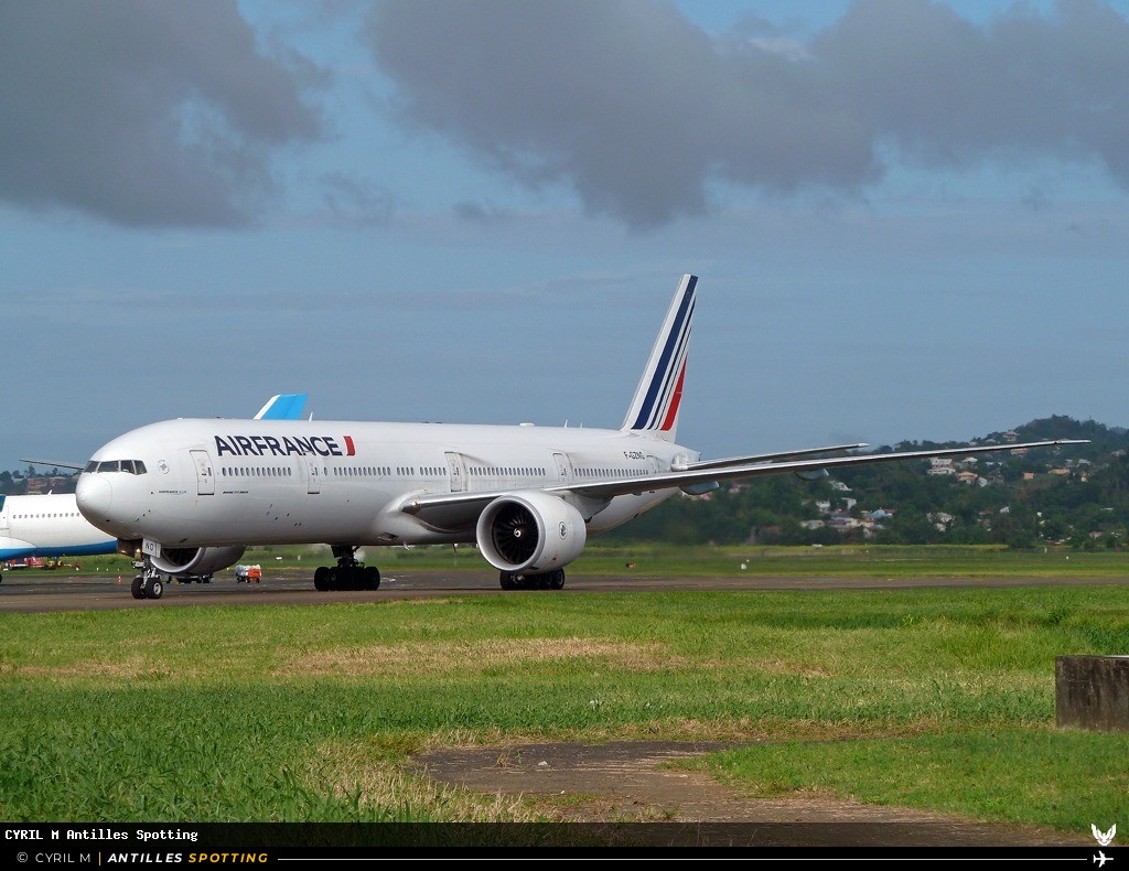 F-GZNG · Boeing 777-300ER, Air France, Martinique – Aimé Césaire