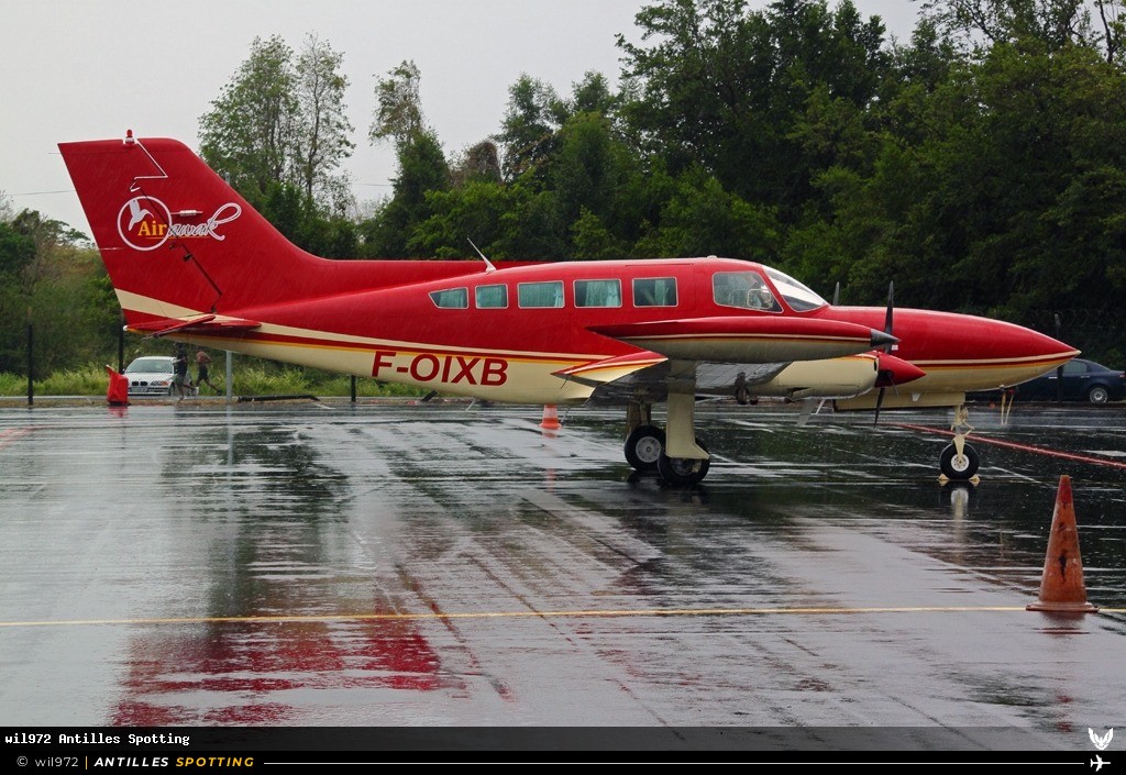 F-OIXB · Cessna 402, Airawak, Martinique – Aimé Césaire