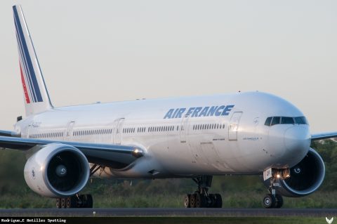F-GSQR · Boeing 777-300ER, Pointe-à-Pitre – Maryse Condé