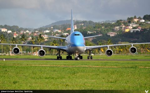 F-HSUN · Boeing 747-400, Martinique – Aimé Césaire