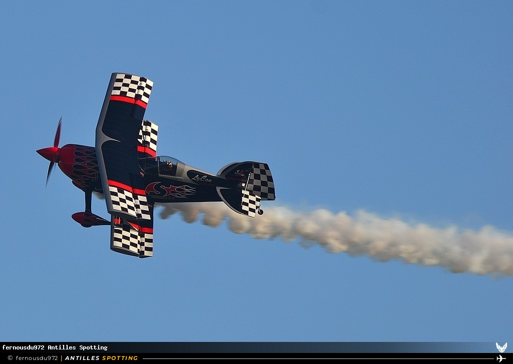 N540SS · Pitts S-2S Special, Privé, Martinique – Aimé Césaire