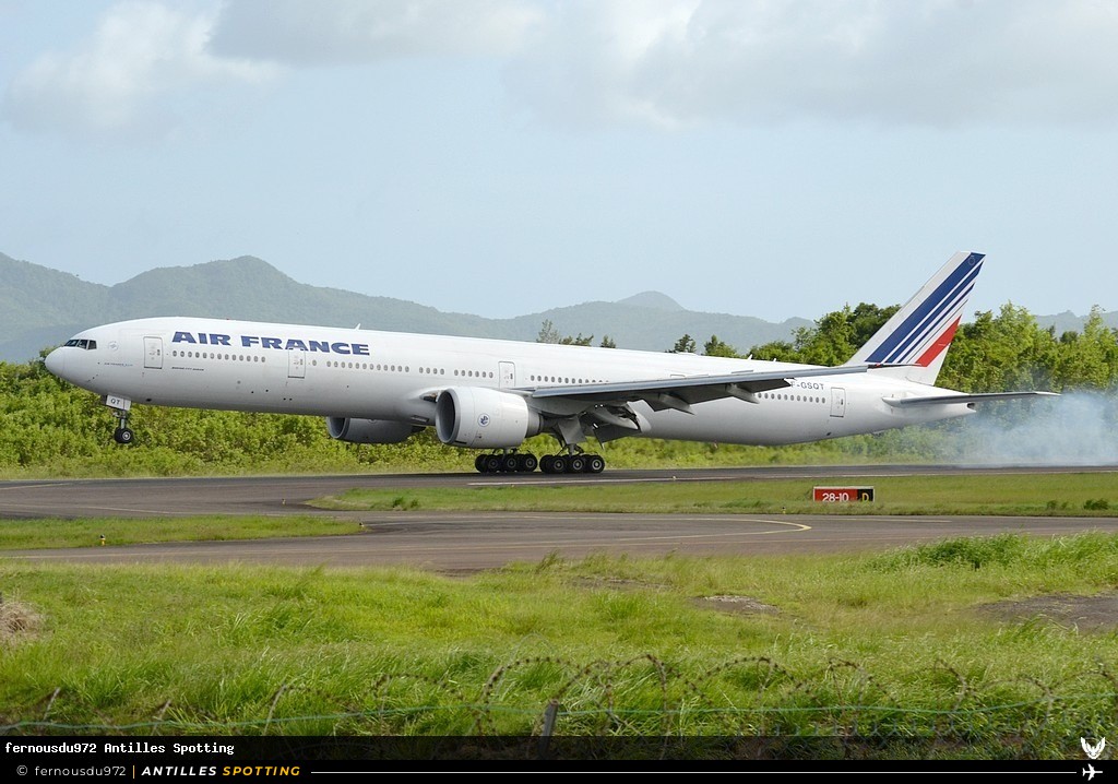 F-GSQT · Boeing 777-300ER, Air France, Martinique – Aimé Césaire