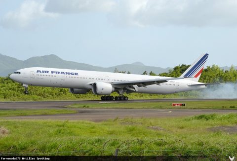 F-GSQT · Boeing 777-300ER, Martinique – Aimé Césaire