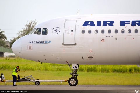 F-GKXQ · Airbus A320, Pointe-à-Pitre – Maryse Condé