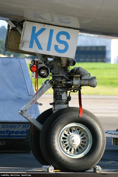 F-HKIS · Boeing 747-400, Pointe-à-Pitre – Maryse Condé