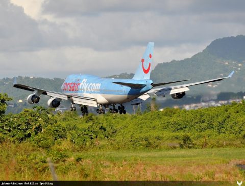 F-HKIS · Boeing 747-400 (2012)