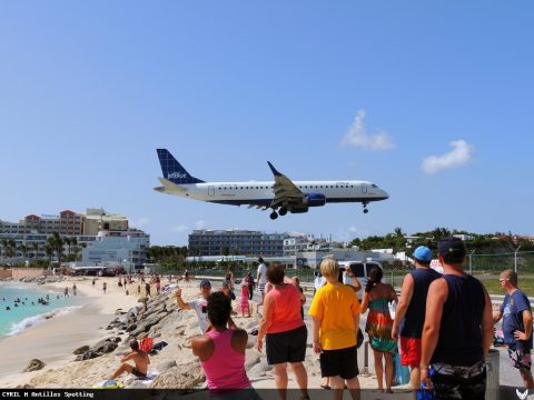 N279JB · Embraer E190, Sint Maarten – Princess Juliana