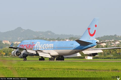 F-HKIS · Boeing 747-400 (2012)