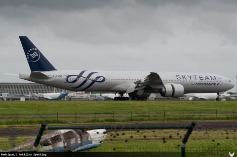 F-GZNN · Boeing 777-300ER (2012)