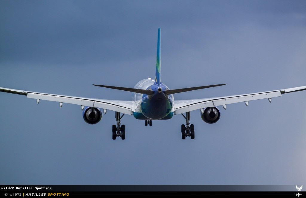 F-OONE · Airbus A330-300, Air Caraïbes, Martinique – Aimé Césaire