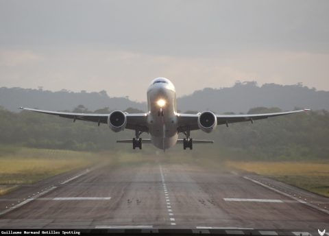 F-GZNK · Boeing 777-300ER, Cayenne – Félix Éboué