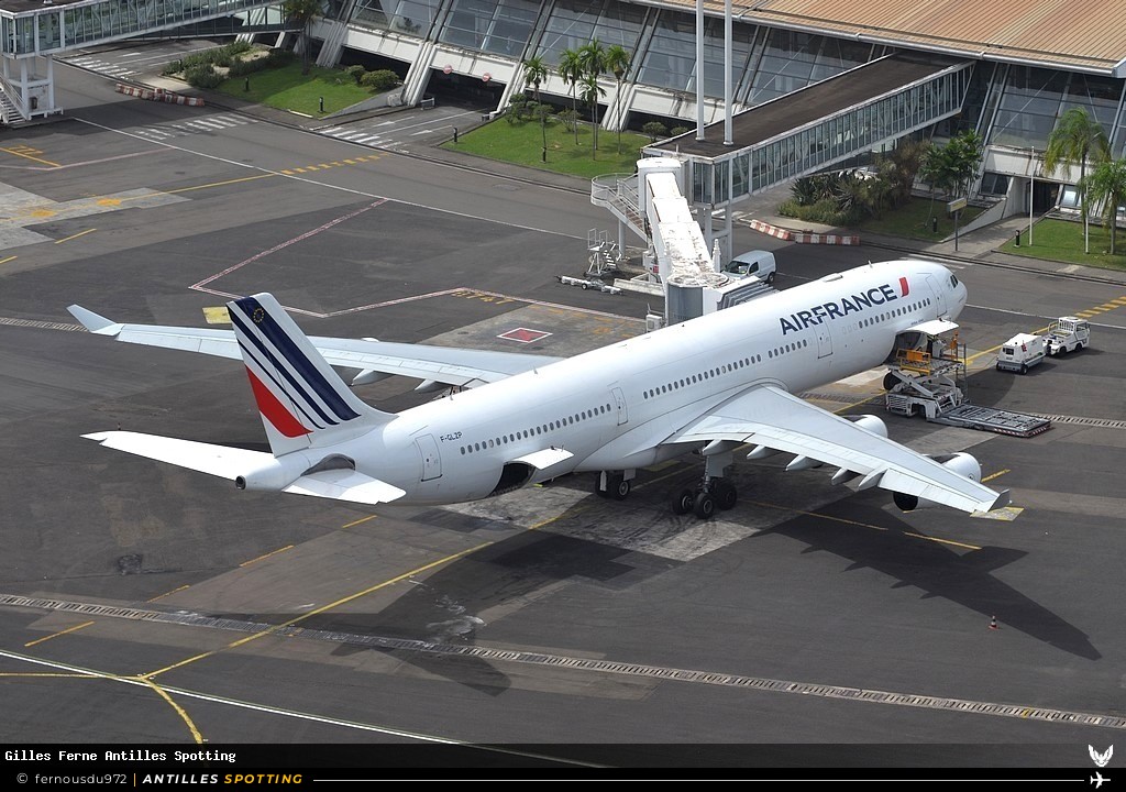 F-GLZP · Airbus A340-300, Air France, Martinique – Aimé Césaire