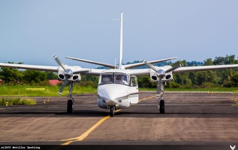 J8-PUG · Aero Commander 500, Martinique – Aimé Césaire