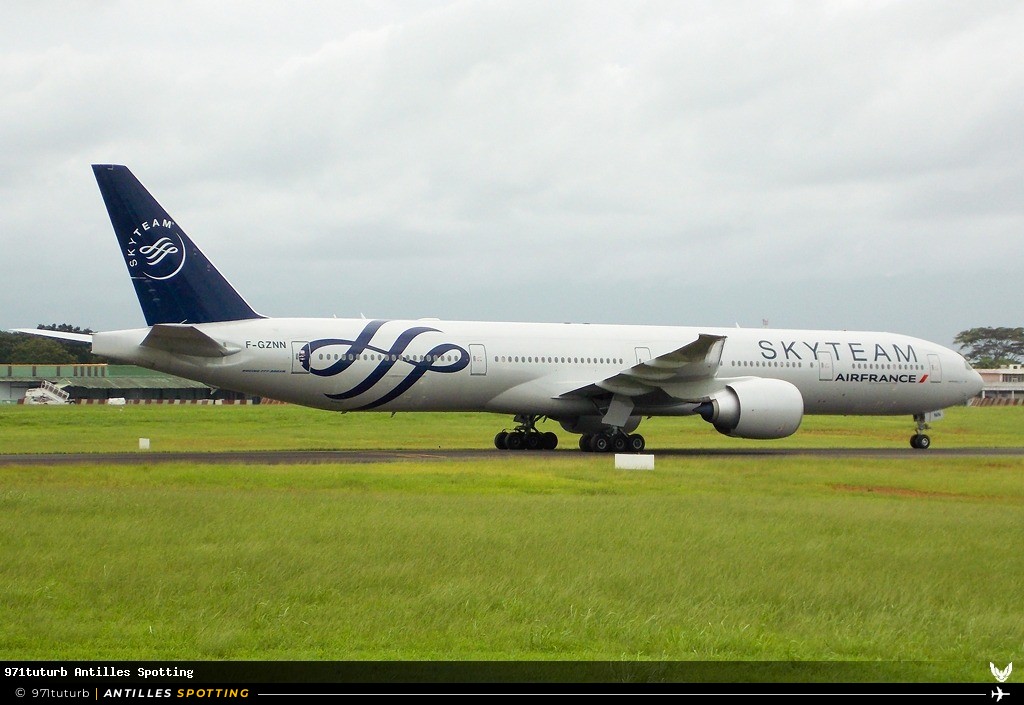 F-GZNN · Boeing 777-300ER, Air France, Pointe-à-Pitre – Maryse Condé