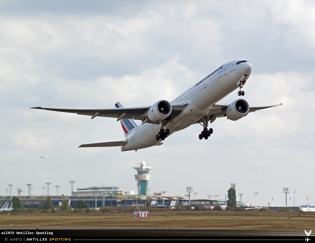 F-GSQP · Boeing 777-300ER, Air France, Paris-Orly