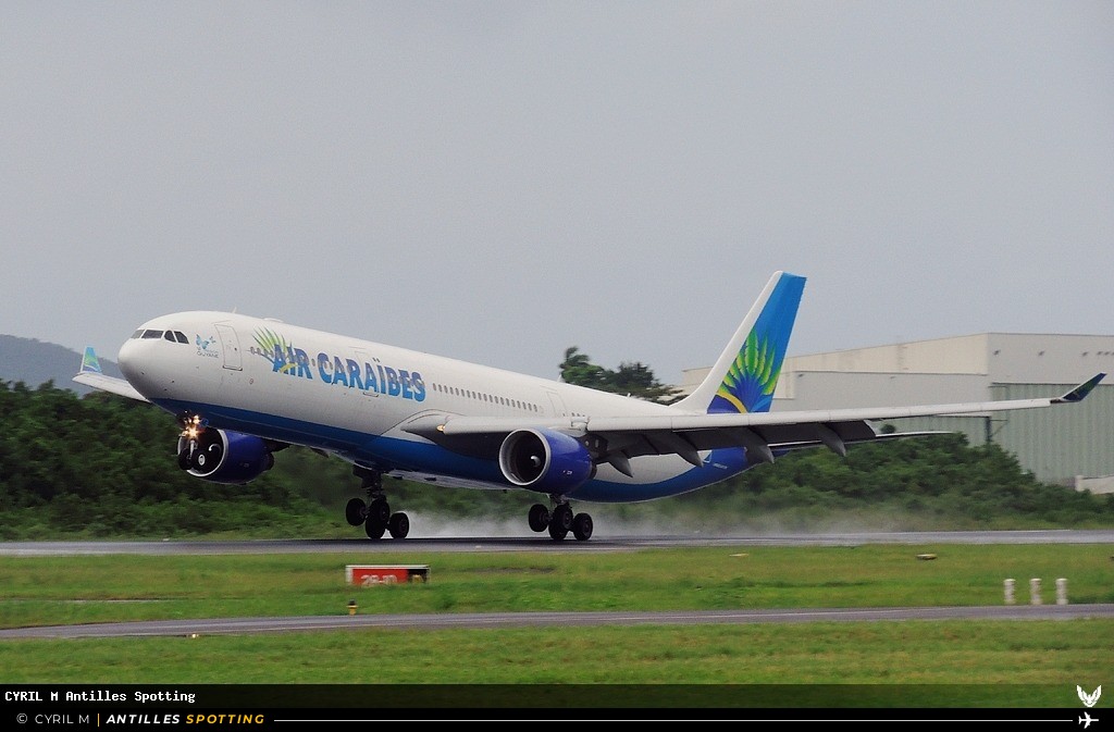 F-OONE · Airbus A330-300, Air Caraïbes, Martinique – Aimé Césaire