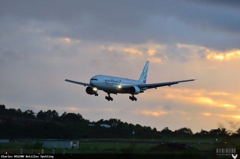 CS-TFM · Boeing 777-200, Martinique – Aimé Césaire