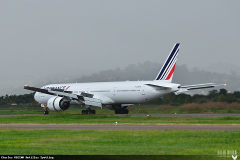 F-GSQN · Boeing 777-300ER, Martinique – Aimé Césaire