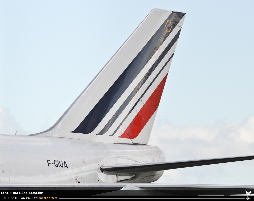 F-GIUA · Boeing 747-400, Air France, Pointe-à-Pitre – Maryse Condé