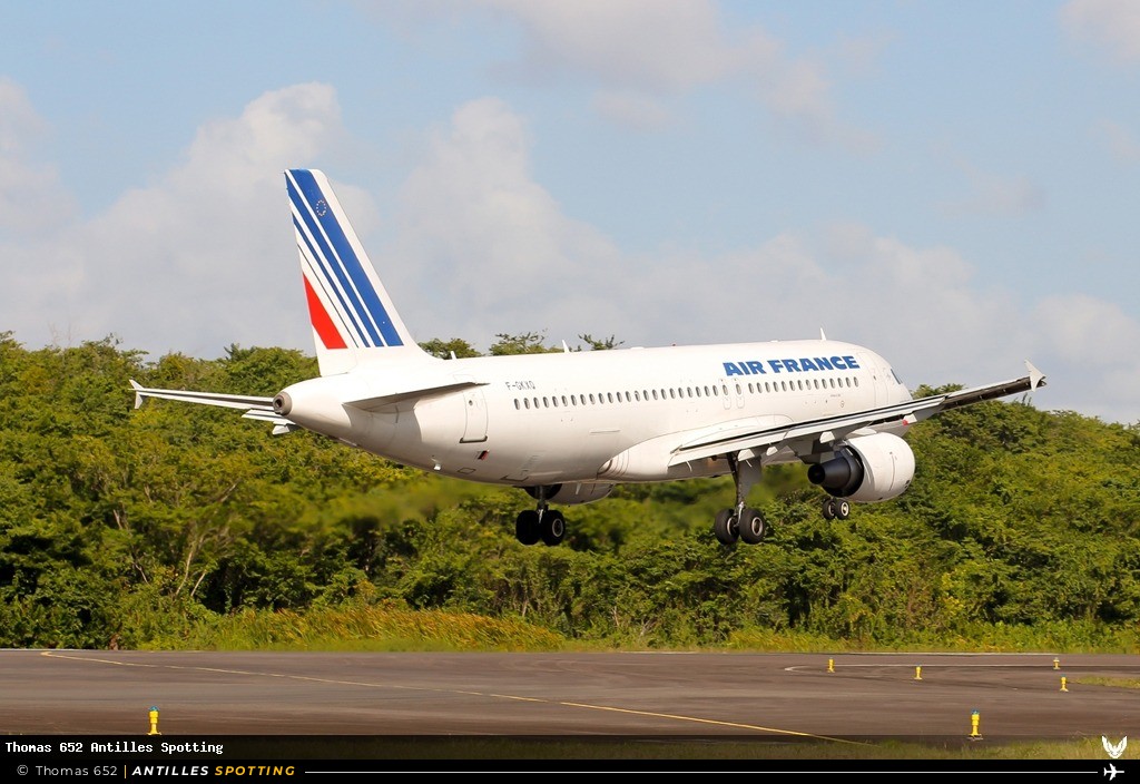 F-GKXQ · Airbus A320, Air France, Pointe-à-Pitre – Maryse Condé