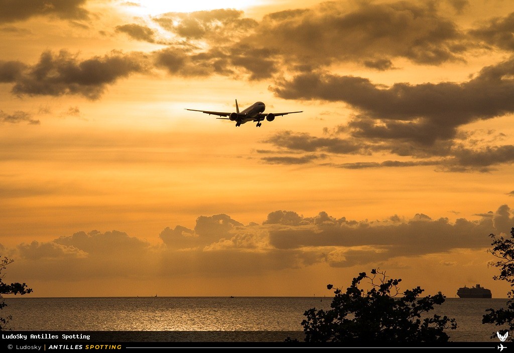 F-GSQR · Boeing 777-300ER, Air France, Martinique – Aimé Césaire
