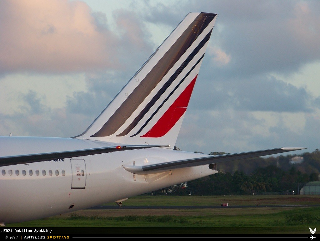 F-GSQN · Boeing 777-300ER, Air France, Pointe-à-Pitre – Maryse Condé